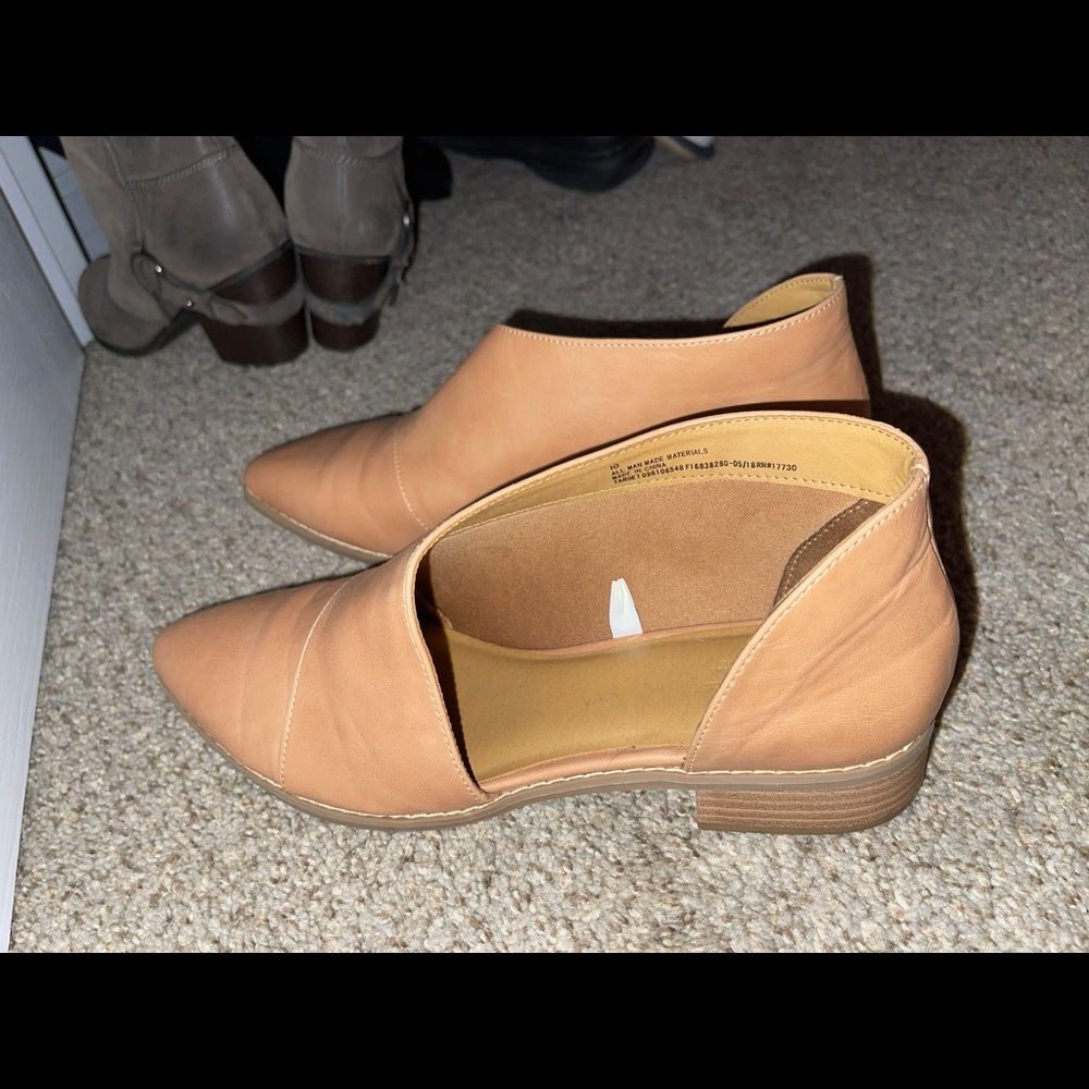 Adorable slip on shoes!